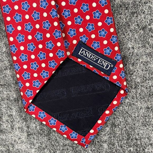 Lands End Tie Mens 60" Long 3.5"‎ Wide Hand Sewn Silk USA Designer Red Flowers - Picture 3 of 8